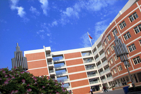 安徽巢湖春暉學校樓宇自控系統項目。 安徽巢湖春暉學校樓宇自控系統項目。